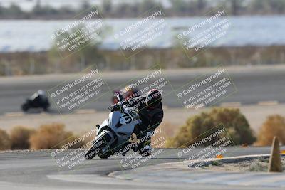 media/Nov-16-2025-Race Pace (Sun) [[8c5fa54630]]/Non Verified Riders (1st 20 Minutes)/1-Turn 14 (10am)/